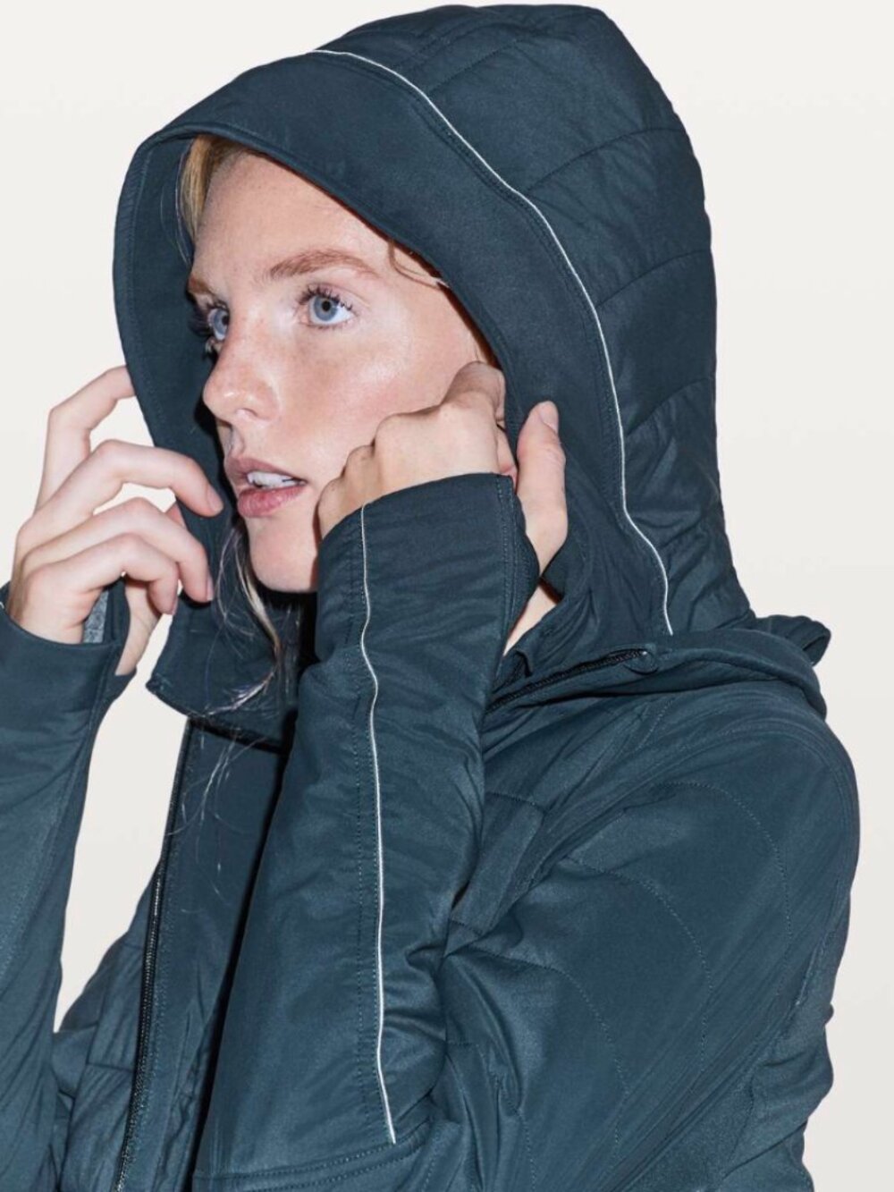 Lululemon Extra Mile Jacket - Nocturnal Teal - Size 10 - Picture 3 of 8
